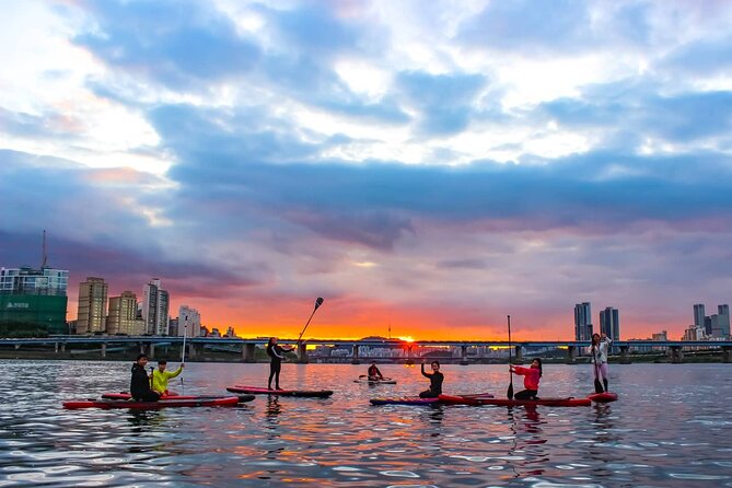 2-Hour Private Kayaking and Paddleboarding Experience in Hanriver - Private Format and Group Comfort