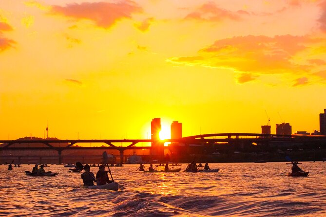 2-Hour Private Kayaking and Paddleboarding Experience in Hanriver - Is $30 a Good Value?