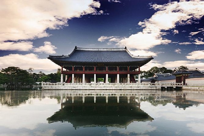 3D Private Seoul Highlight tours with DMZ & Korean Folk Village - N Seoul Tower and a Taste of the City Center