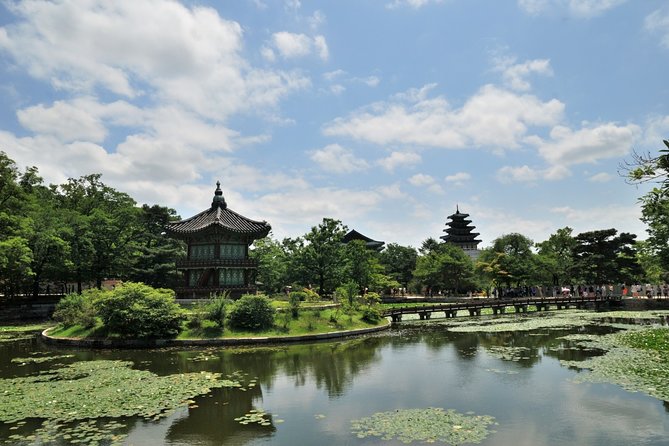 4 Hours Private tour with top attractions in Seoul - Why a private vehicle changes the day
