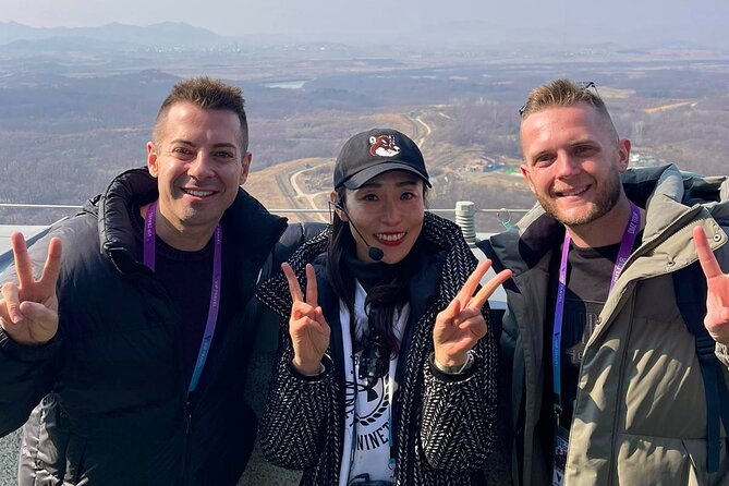 8 hours Private Tour in Seoul for the VIP - Modern Seoul, K-pop, and K-drama locations