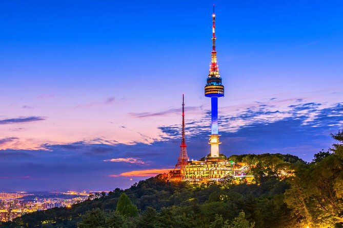Afternoon Seoul: Hanok Vibes, Netflix Street Food & N Seoul Tower - Gwangjang Market: Seoul through food stalls and old commerce