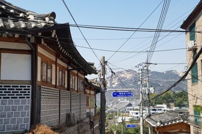 Best Walking Tour to Gyeongbok Palace Bukchon Hanok Village