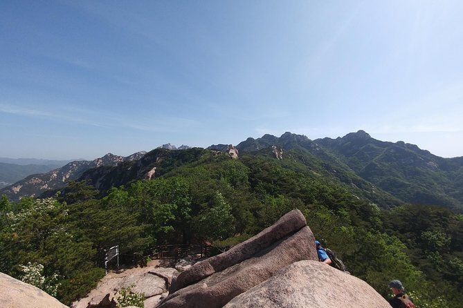 Bukhansan Mountain Private Hike with Lunch - Why Bukhansan makes a good Seoul escape
