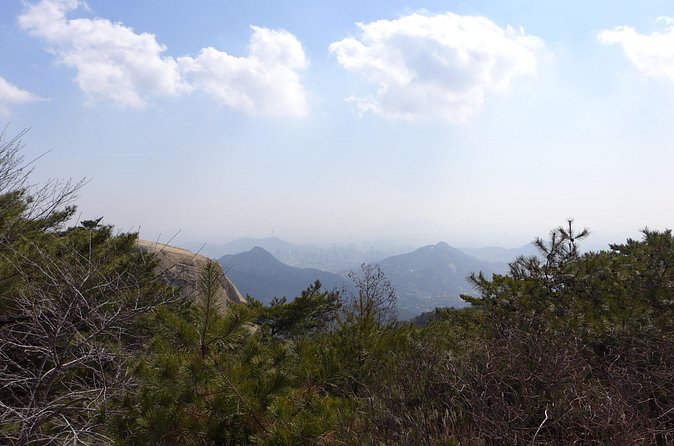Bukhansan Mountain Private Hike with Lunch - What $170 per person buys you