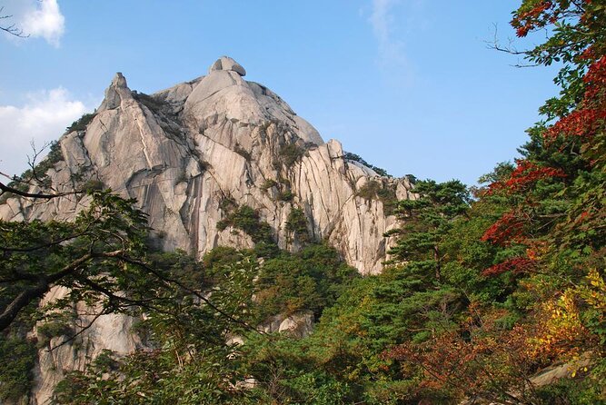 Bukhansan National Park: The Summit Course - Key points at a glance