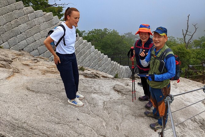 Bukhansan National Park: The Summit Course - Baek-un-dae and the rope-assisted final section