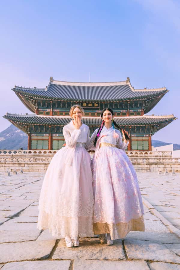 Changdeokgung Hanbok Experience at hanboknam - Should you book the Changdeokgung Hanbok Experience?