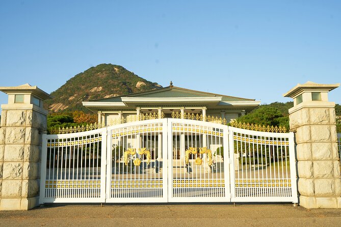(Closed) Korea’s White House Walking Tour Blue House - The presidential residence