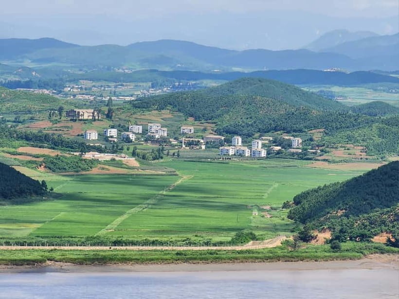 Closest Observatory to DMZ: North Korea View(Starbucks Tour) - Is the $48 price good value?