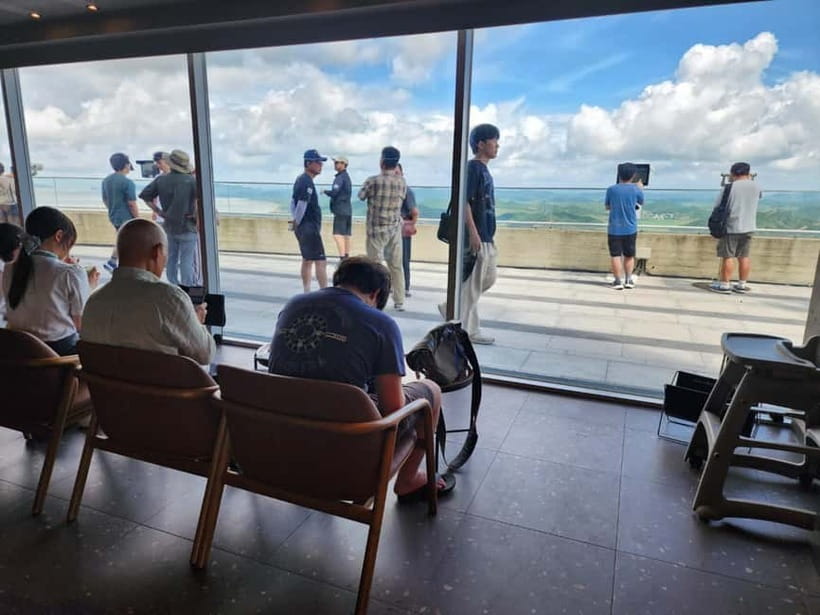 Closest Observatory to DMZ: North Korea View(Starbucks Tour) - What the guides add to the experience