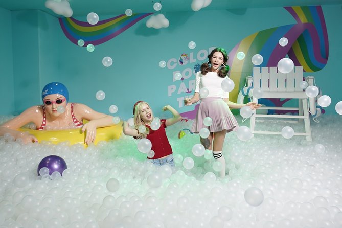 Color Pool Museum - The ball pool is the most hands-on stop