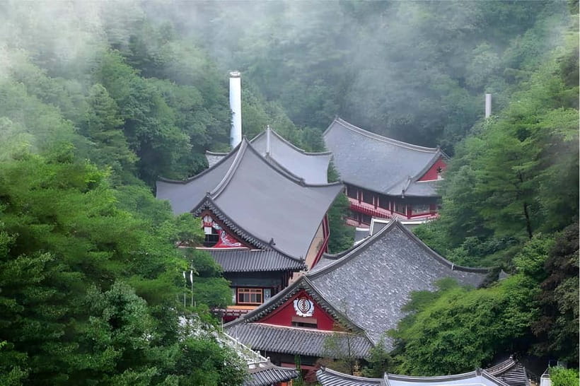 Danyang Tour:Guinsa Temple & Bobaljae & Cheongpung Cable Car - Bobaljae Road turns the drive into part of the tour