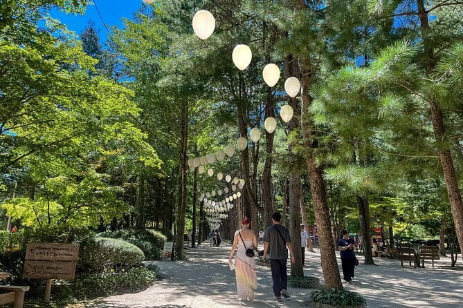 Day Tour of Suwon Hwaseong Fortress Starfield Waujeongsa Temple - Who should book this Suwon day trip
