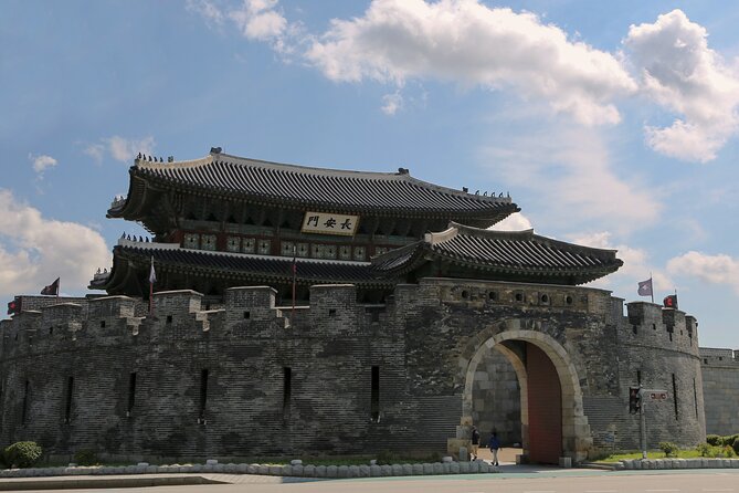 Day Trip to UNESCO: Suwon Fortress Adventure from Seoul - The 90-minute Hwaseong Fortress visit