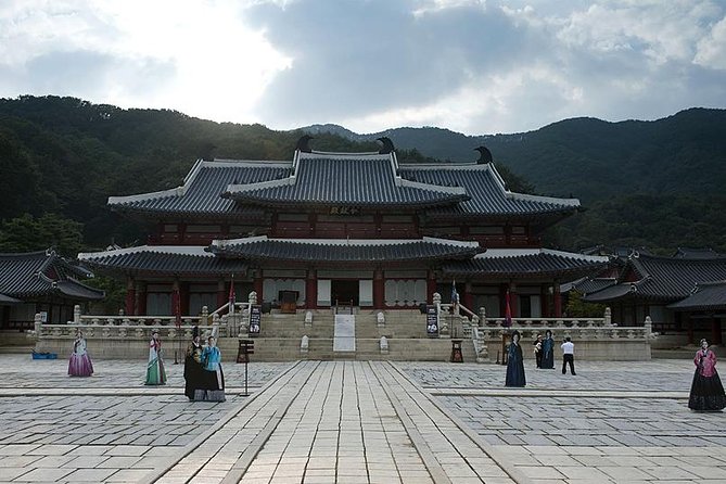 Day Trip to Yongin Daejanggeum and Korean Folk Village from Seoul - Korean Folk Village: the stronger culture stop