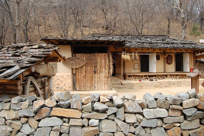 Day Trip to Yongin Daejanggeum and Korean Folk Village from Seoul - The ride from Seoul and the nine-hour schedule