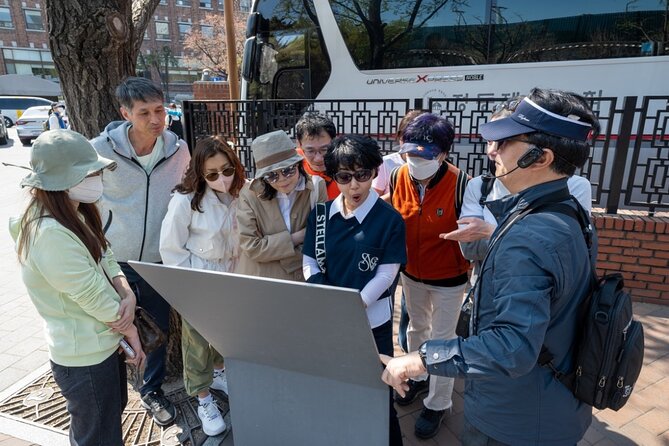 Deoksugung & Jeongdong-gil: A Walk in Korea's Rich Heritage - What $48 buys you