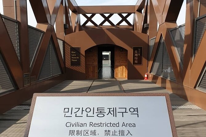 [DMZ Adventure] DMZ and optional Boat Voyage in River - Walking into the Third Tunnel