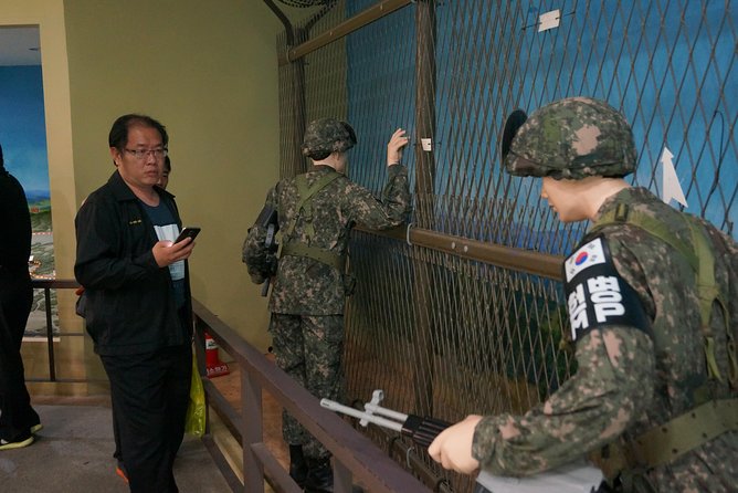[DMZ Private Full day Tour] & The War Memorial include Lunch - Dora Observatory can bring North Korea into view