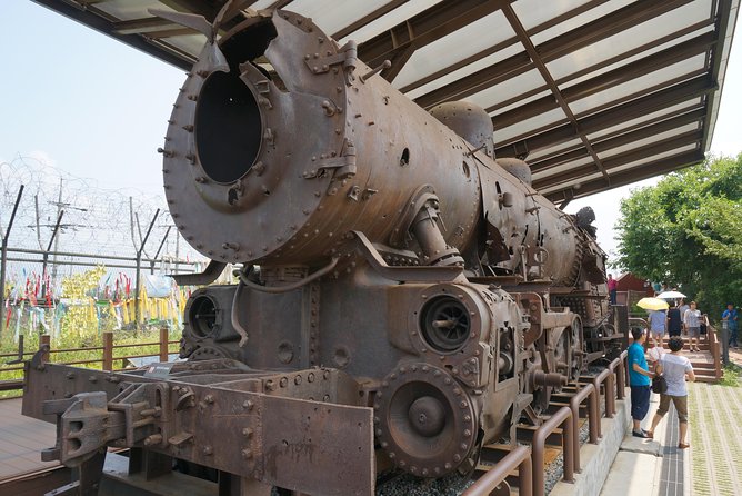 [DMZ Private Full day Tour] & The War Memorial include Lunch - Lunch provides a useful pause in a full schedule
