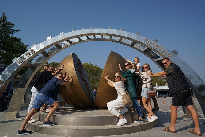 [DMZ Private Full day Tour] & The War Memorial include Lunch - Imjingak Pyeonghoa-Nuri Park gives the day its human side