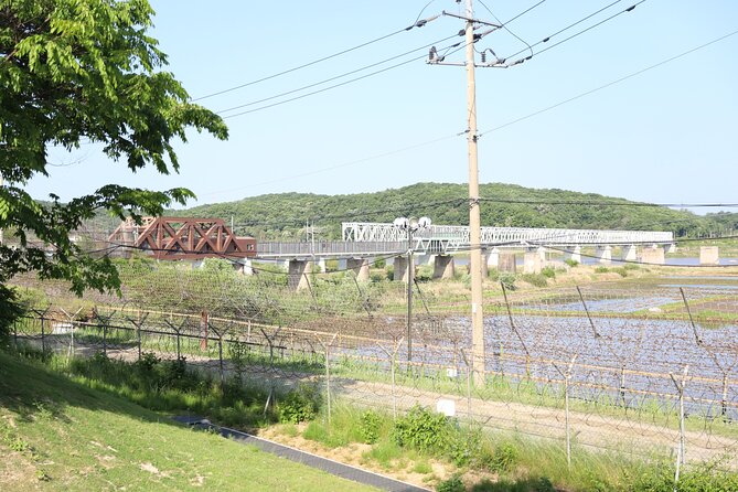 DMZ Tour from Seoul – Optional Suspension Bridge Experience - The guides make the history easier to follow