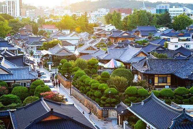 Explore DMZ from Seoul +(optional) Gondola/Red Suspension Bridge - Adding the Imjin River gondola