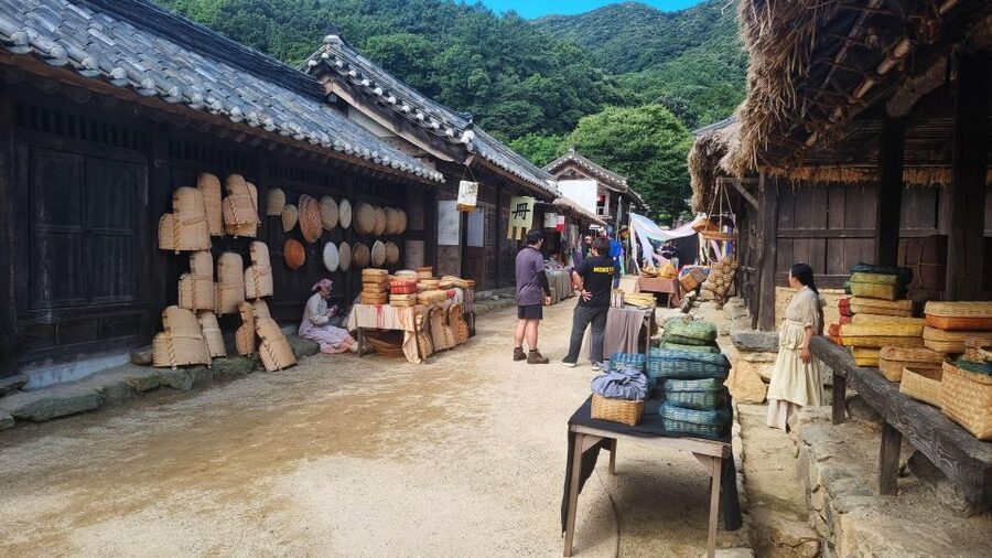 From Seoul: Dae Jang Geum Park Historic K-Drama Set Tour - My booking advice