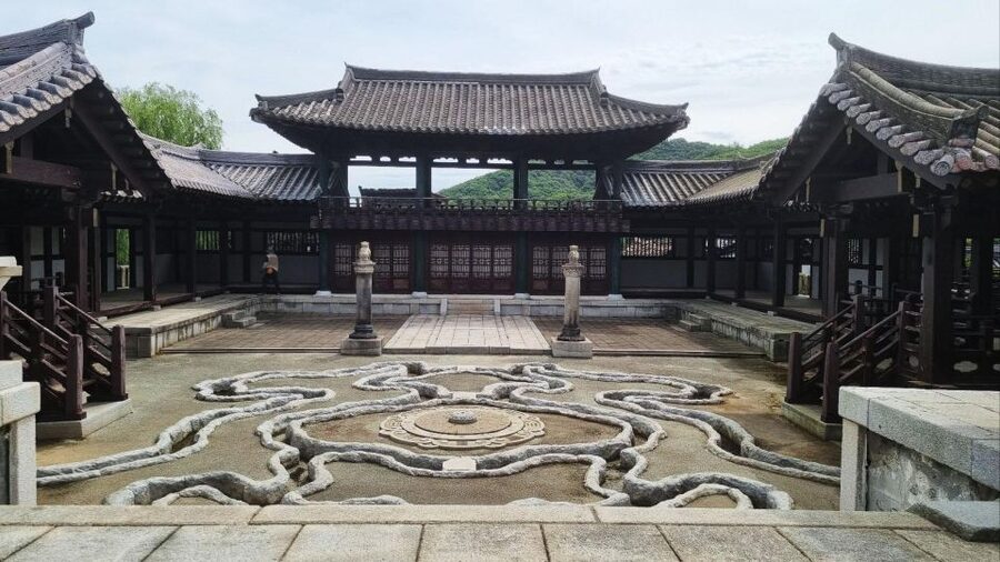 From Seoul: Dae Jang Geum Park Historic K-Drama Set Tour - Why Dae Jang Geum Park feels different from a palace visit