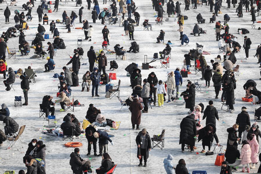 From Seoul: Hwacheon Ice Fishing and Lighting Festival Tour - Making the most of the festival stop