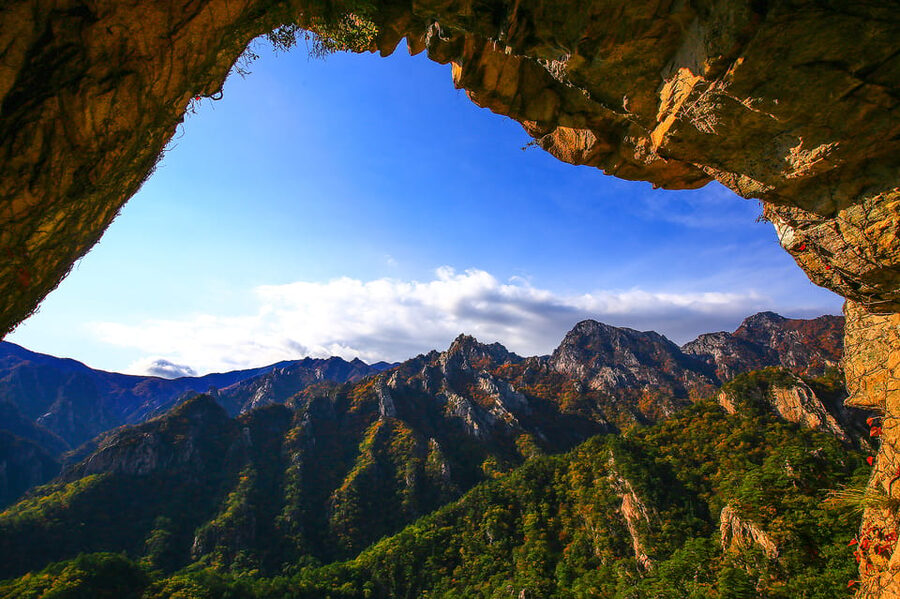 From Seoul: Seoraksan Mountain with Cable Car- Shuttle Bus - Booking and cancellation details worth knowing