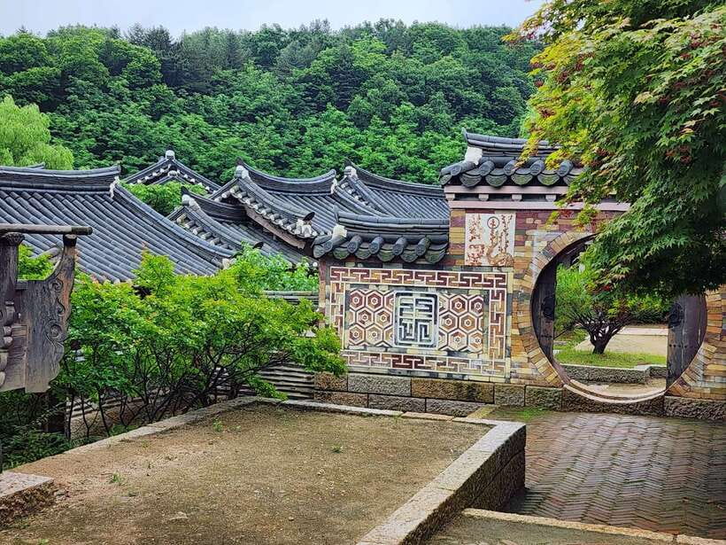 From Seoul: Suwon Hwaseong Fortress Tour - Is $52 a fair price?