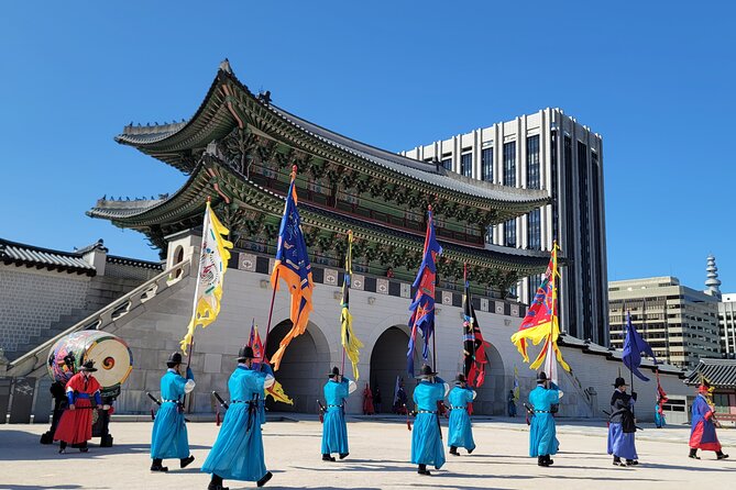 Full-day Customizable Private Seoul Highlight Tour - Gwangjang Market: Seoul on a plate
