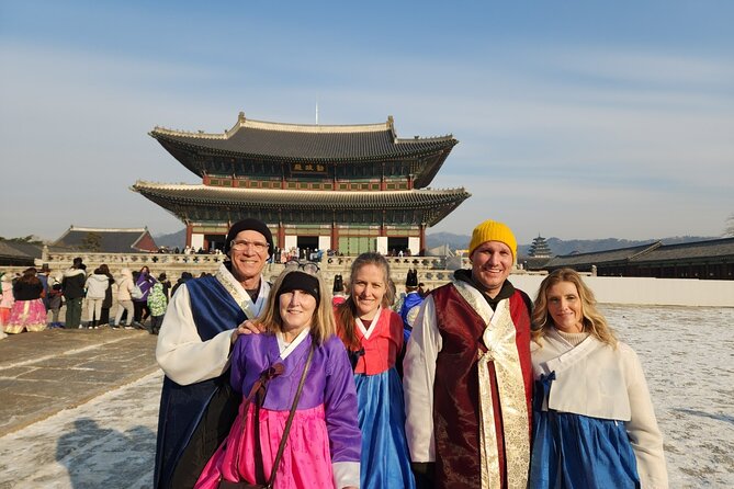 Full Day- Essential Seoul City Tour & Gourmet Tour(including Lunch and Dinner) - Gyeongbokgung Palace sets the historical tone