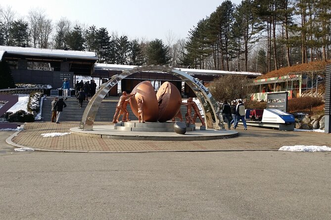 Full Day Private Tour DMZ (The 3rd Tunnel) & Suspension Bridge - Tongilchon Village and the civilian-controlled zone