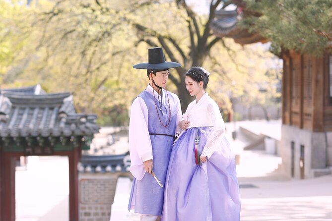 Gyeongbokgung Palace Hanbok Rental Experience in Seoul - Crowds, cleanliness, and clothing quality