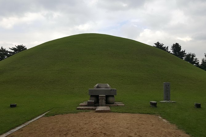 Gyeongju UNESCO Sites Tour by KTX train; The Museum Without walls - Cheonmachong Tomb and the royal burial grounds