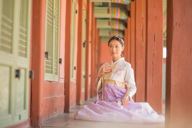 Hanbok rental, hanbok experience - Timing your visit around the shop and palace