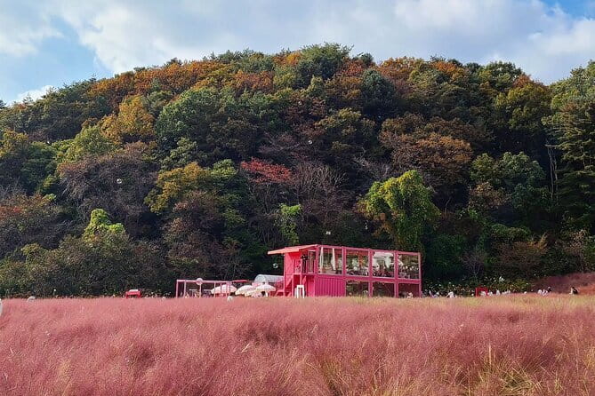 Herb Island and Sanjung Lake and Bidulginang Water Falls - Bidulginang Waterfalls and Korea’s screen scenery