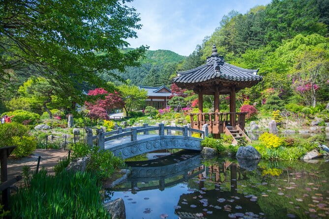 Herb Island and Sanjung Lake and Bidulginang Water Falls - What the day feels like in practice