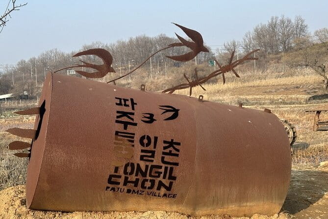 Imjingak DMZ Private Tour for Incheon Airport and Cruise Guests - Unification Village and the question of normal life