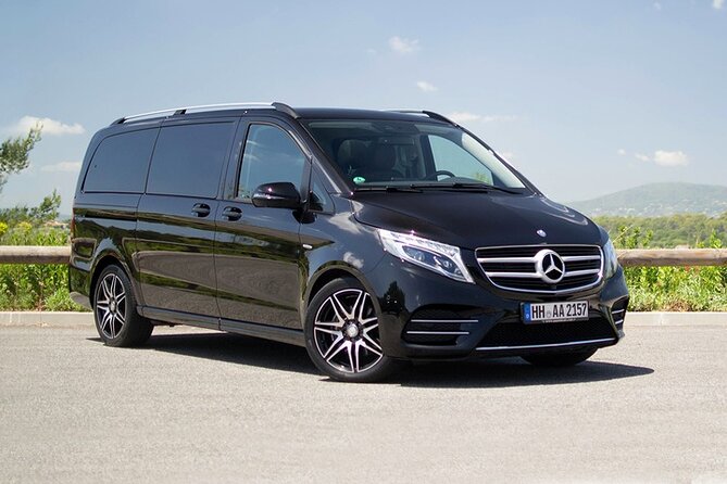 Incheon Airport (ICN) Transfer to Seoul/Suwon/Seongnam/Yongin - A private arrival ride from Incheon Airport