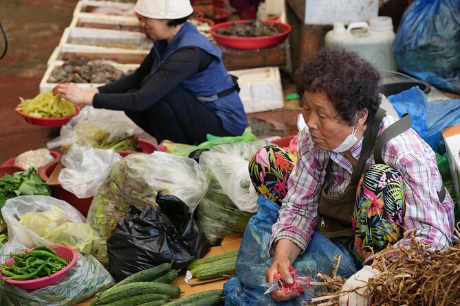 Jeonju & Yeosu: 4-Day Foodie & Artist Journey - Day four: kongnamul gukbap and a three-hour painting class