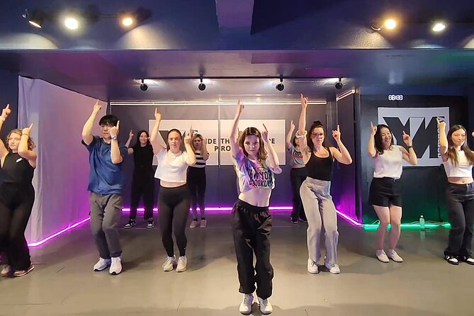 K-pop Dance Class in Seoul (Incl. video shooting & editing) - The 90-minute schedule, from warm-up to camera