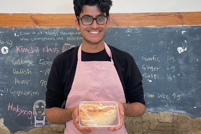 Kimchi class with Chef Hakyung near Gyeongbokgung place - A private kimchi class beside Seoul’s palace district
