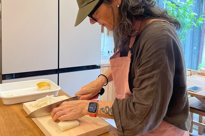 Kimchi class with Chef Hakyung near Gyeongbokgung place - Practical details that affect your day