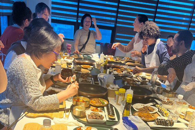 Korean Cooking at Seoul Cooking Club - A Korean Cooking Class Built Around a Feast