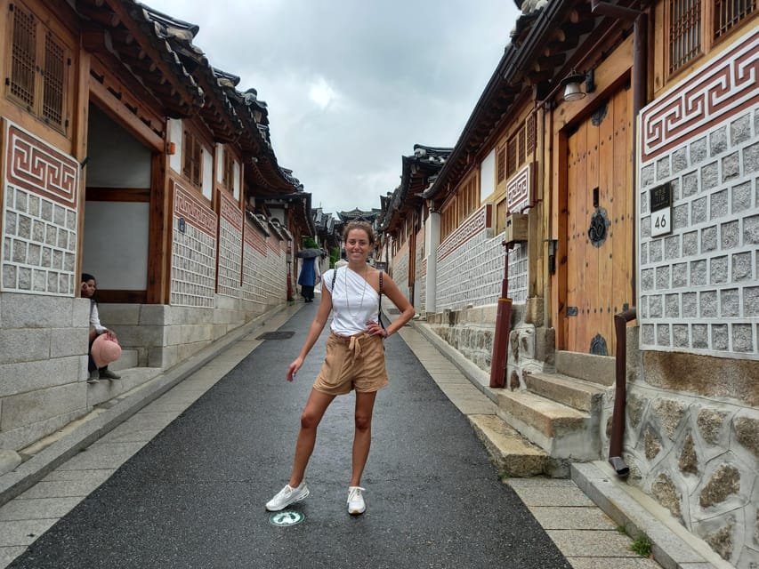 Layover tour to Gyeongbokgung-Folk Museum-Bukchon-Insadong - Who should book this half-day tour?