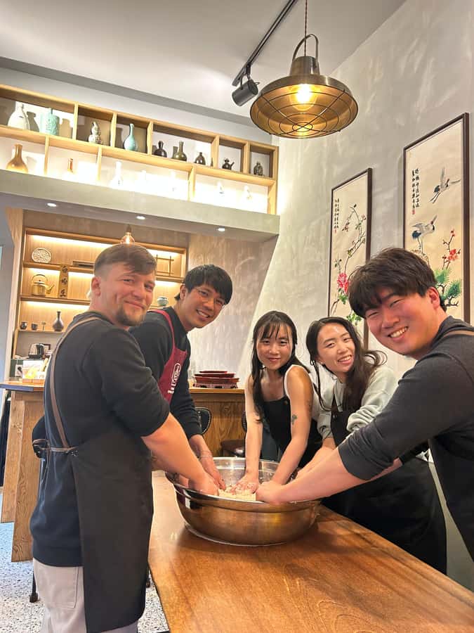 Learn and Craft Makgeolli in a Traditional Brewery - Taking Home About 1.5 Liters